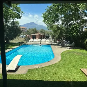*** Bed and breakfast Ottomood And Italia